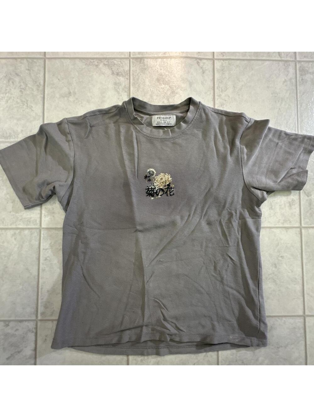 Primark Women's Grey and Purple Tshirt